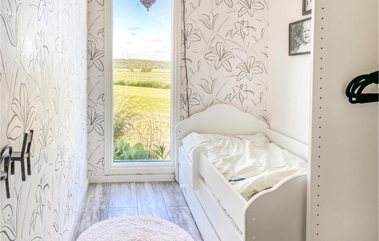 1 Bedroom Nice Home In Varberg Zewnętrze zdjęcie